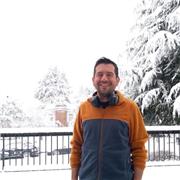 Profesor nativo de español con amplia experiencia en enseñanza y capacitación